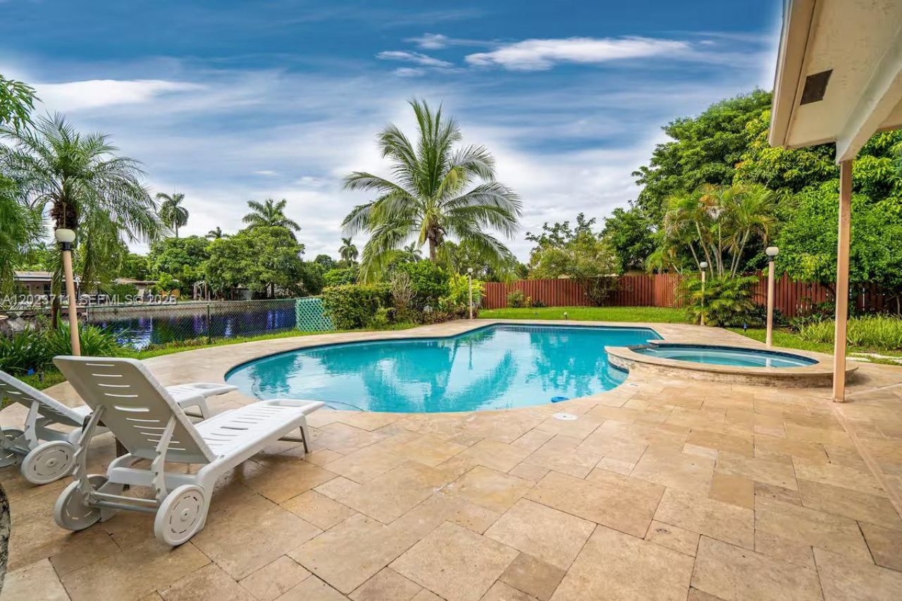 2650 Scott St , Hollywood, FL 33020 Photo