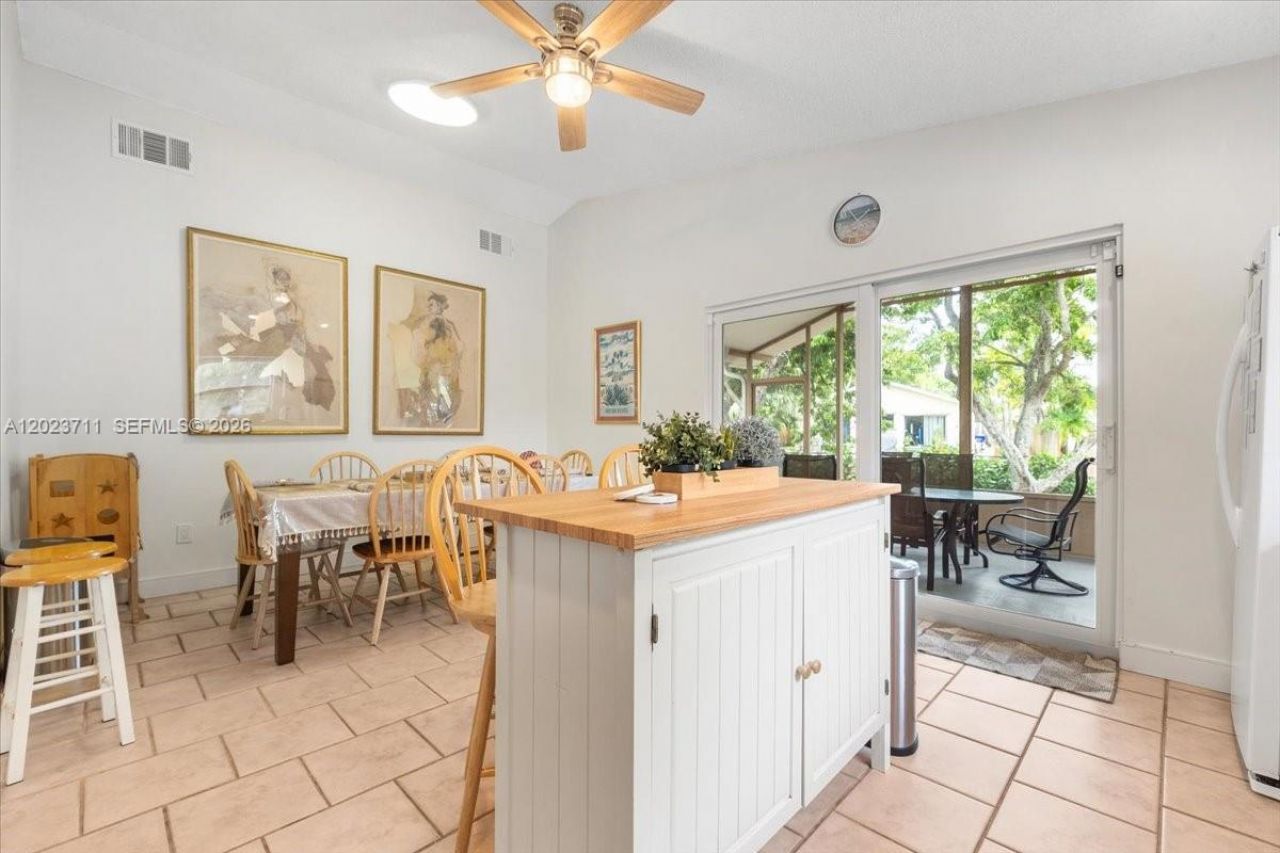 2650 Scott St , Hollywood, FL 33020 Photo