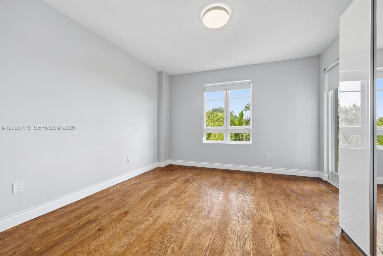 3540 Main Hwy , Unit 404, Miami, FL 33133 Photo