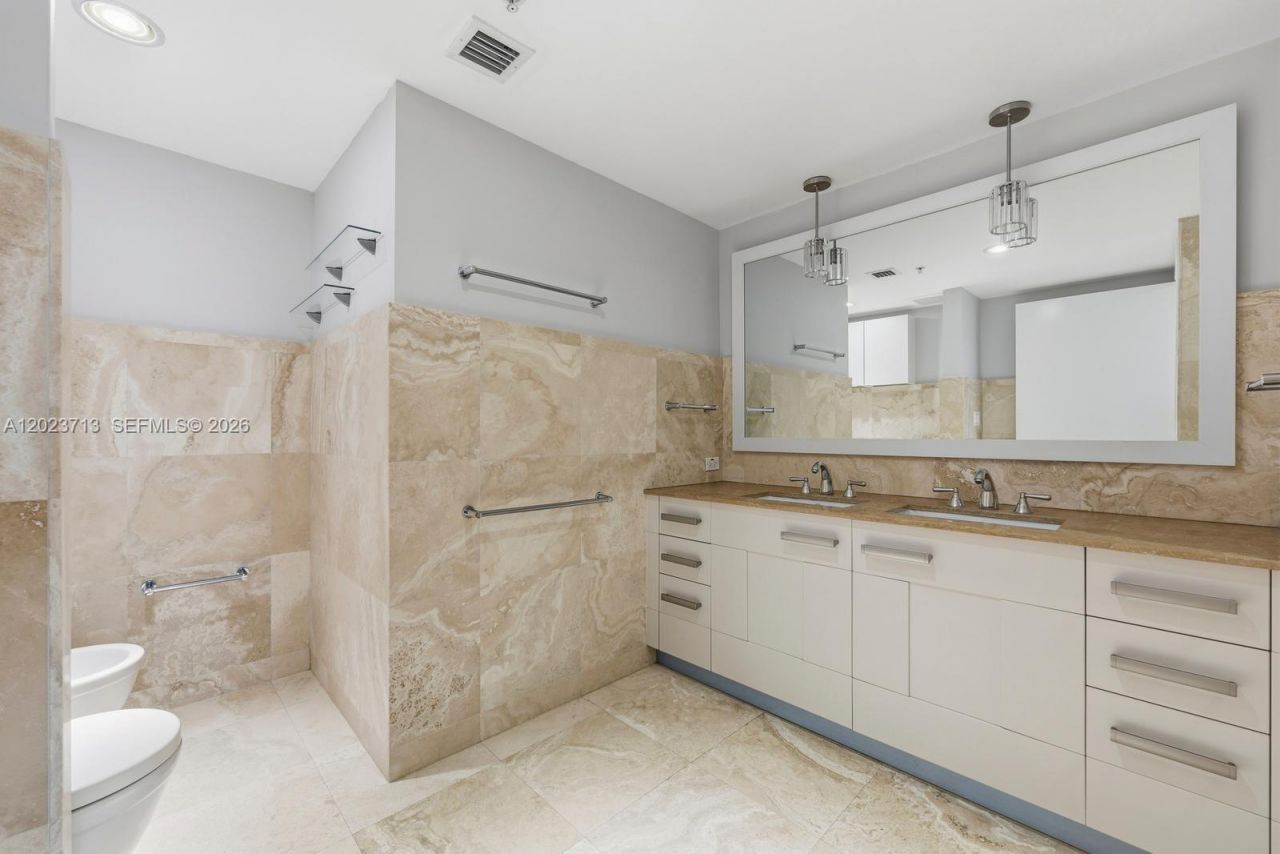 3540 Main Hwy , Unit 404, Miami, FL 33133 Photo