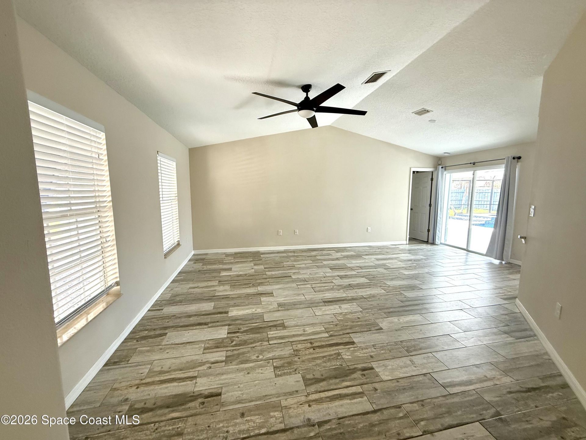 371 Narragansett Street Ne, Palm Bay, FL 32907 Photo