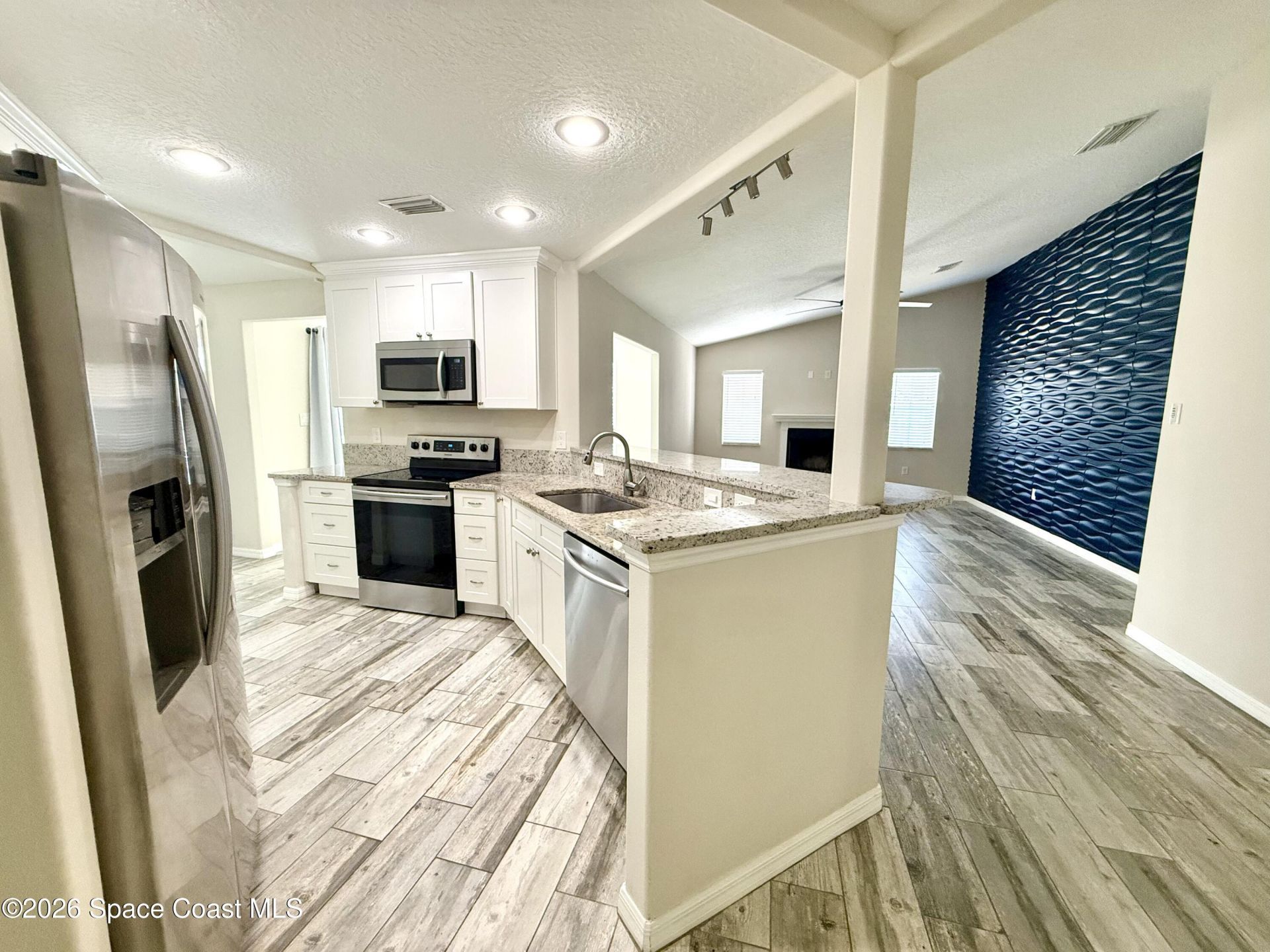 371 Narragansett Street Ne, Palm Bay, FL 32907 Photo