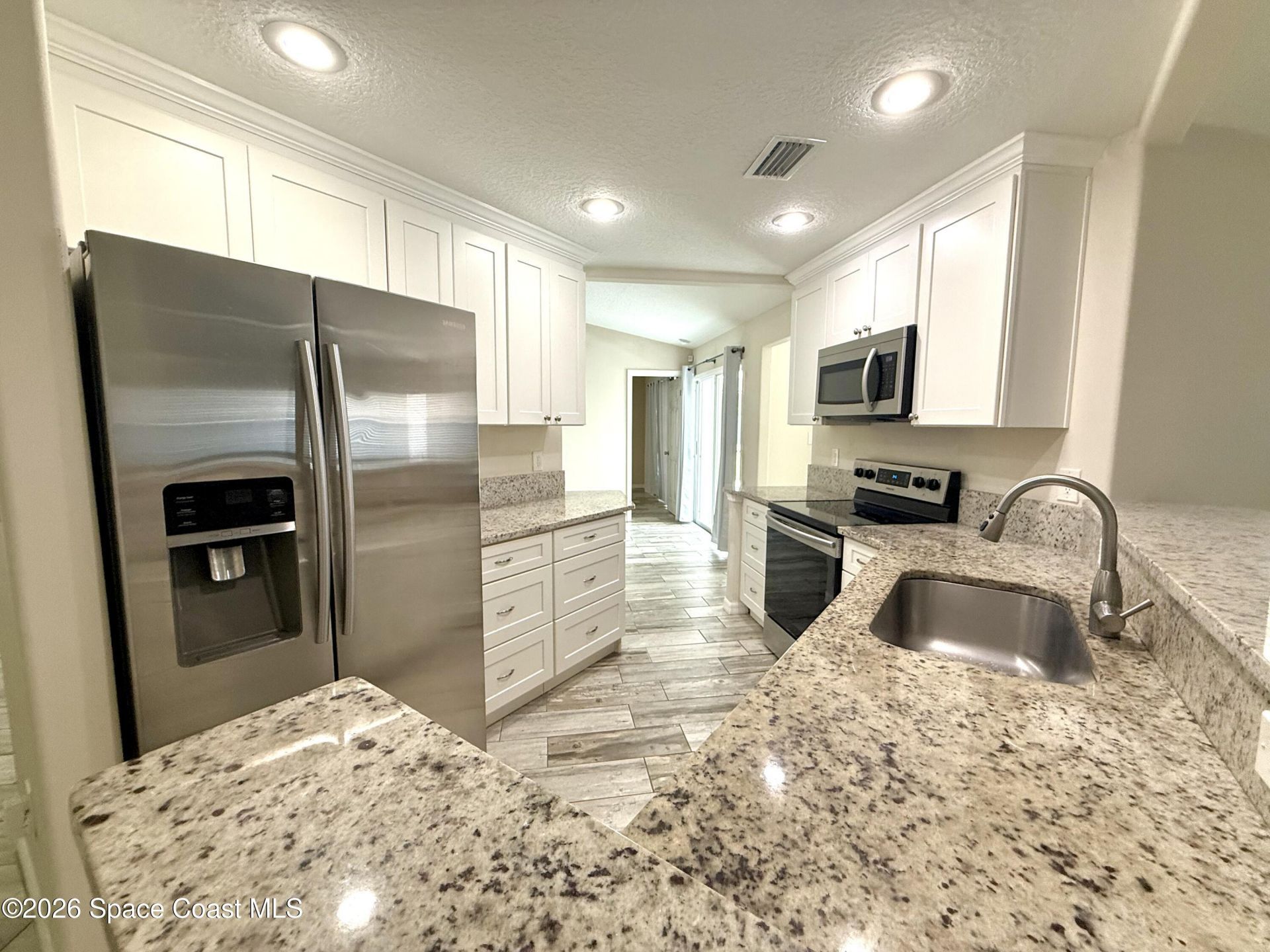 371 Narragansett Street Ne, Palm Bay, FL 32907 Photo