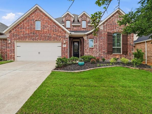 1321 Bluebell Avenue, Lantana, TX 76226