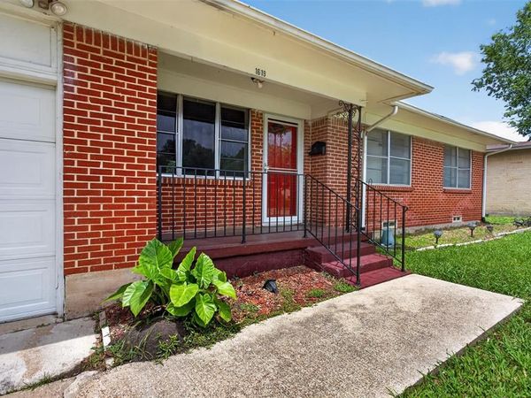 1619 Longview Street, Mesquite, TX 75149