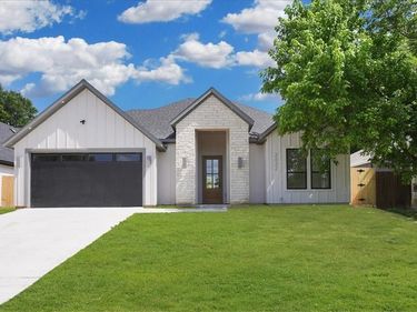 2632 Durham Street, Dallas, TX 75241