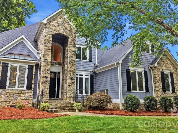 221 Whiterock Drive, Mount Holly, NC 28120