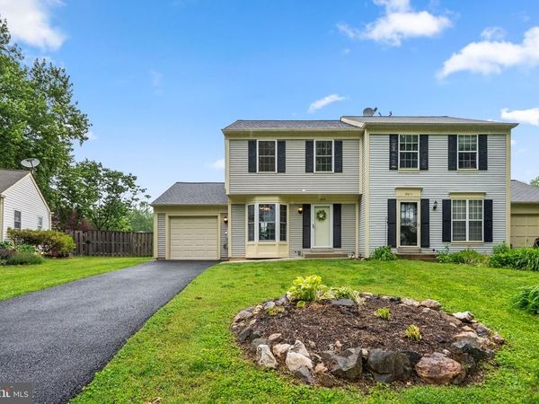 19819 FILBERT DRIVE, GAITHERSBURG, MD 20879