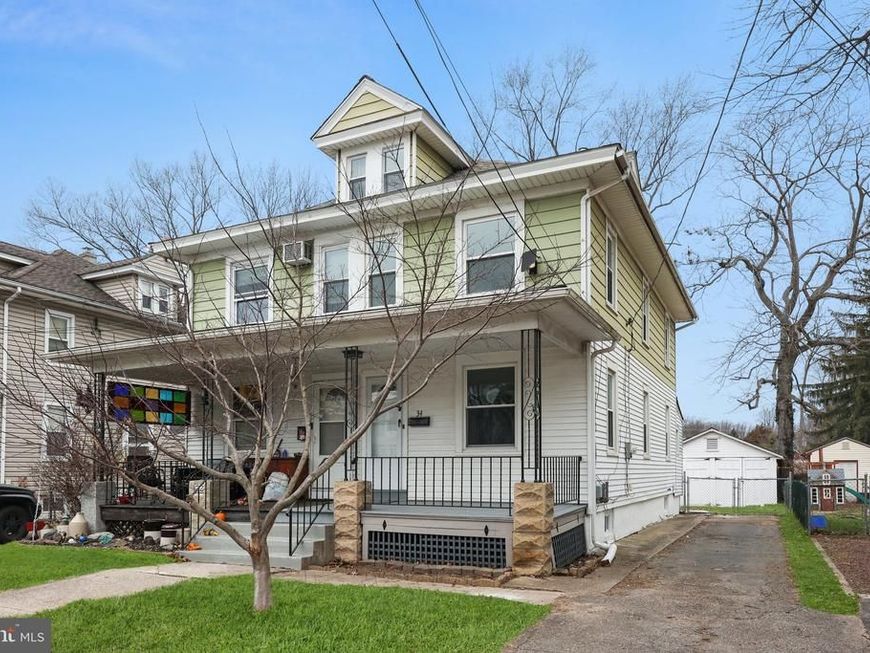 34 E Hendrickson Avenue , Morrisville, PA 19067 Main Photo