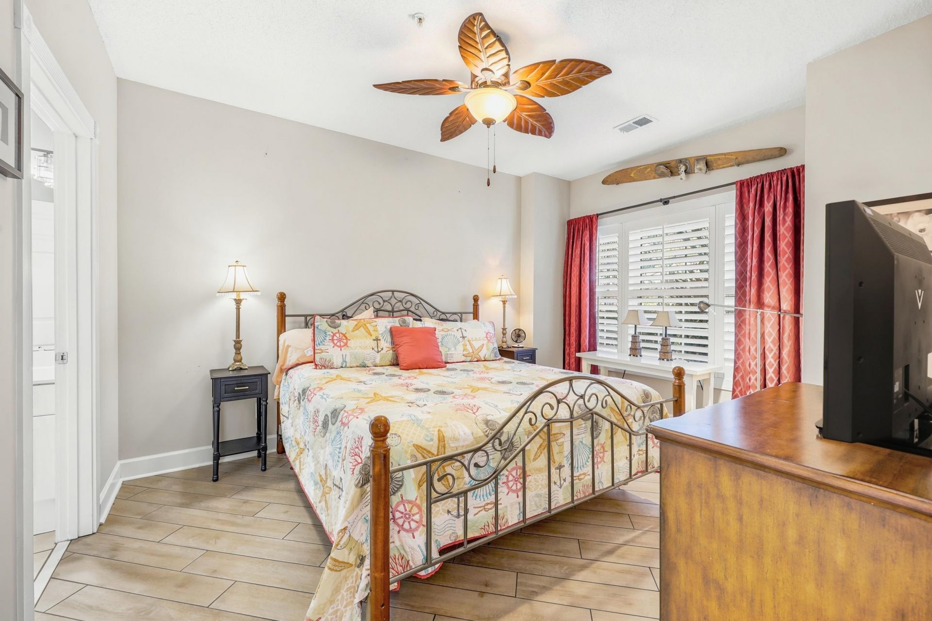 4847 Carnation Circle  Photo 9