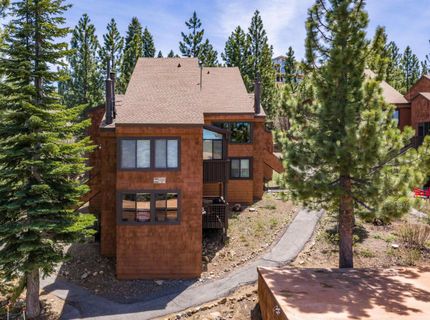 11711 Snowpeak Way, Truckee, CA 96161 Photo