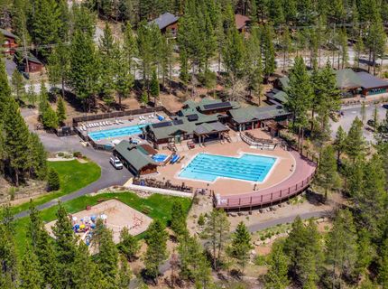 11711 Snowpeak Way, Truckee, CA 96161 Photo