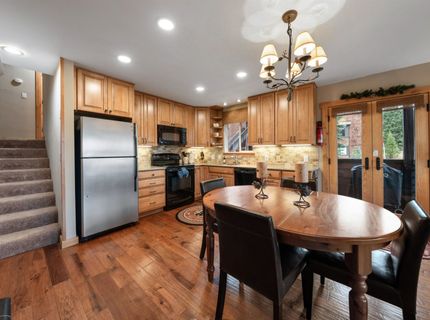 11711 Snowpeak Way, Truckee, CA 96161 Photo