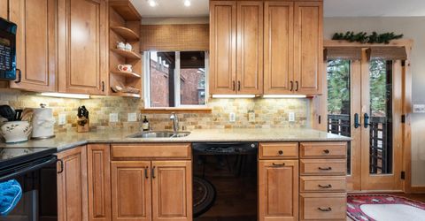 11711 Snowpeak Way, Truckee, CA 96161 Photo