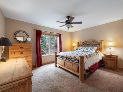 11711 Snowpeak Way, Truckee, CA 96161 Photo