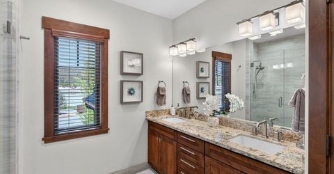 10173 Annies Loop, Truckee, CA 96161 Photo