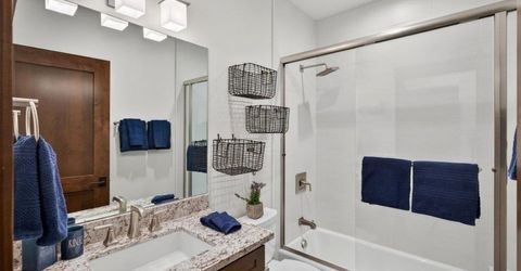 10173 Annies Loop, Truckee, CA 96161 Photo