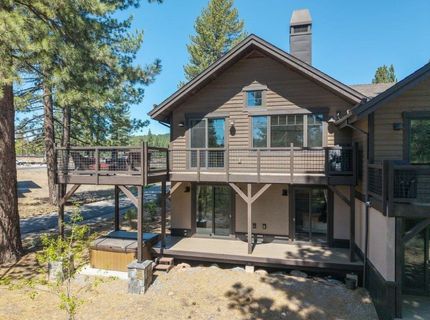 10173 Annies Loop, Truckee, CA 96161 Photo