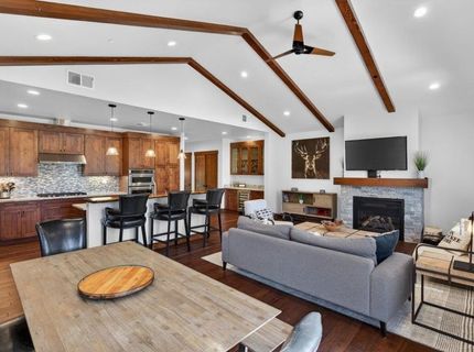 10173 Annies Loop, Truckee, CA 96161 Photo