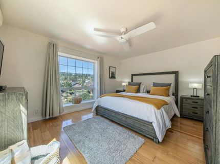 10050 SE River Street, Truckee, CA 89523 Photo