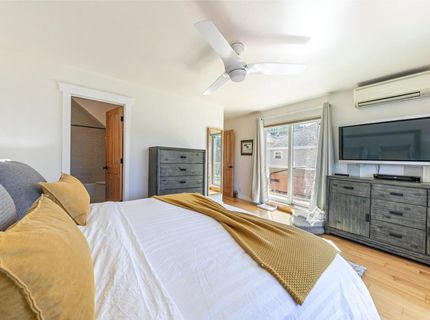 10050 SE River Street, Truckee, CA 89523 Photo