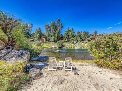 10050 SE River Street, Truckee, CA 89523 Photo