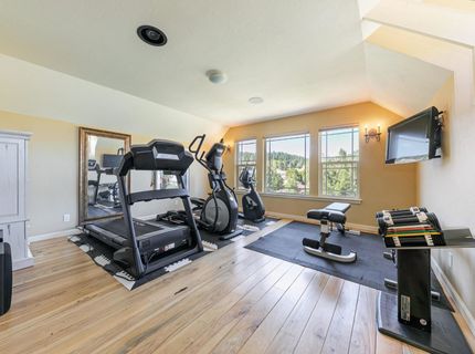 10050 SE River Street, Truckee, CA 89523 Photo