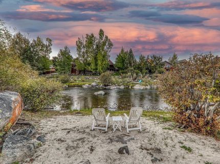 10050 SE River Street, Truckee, CA 89523 Photo