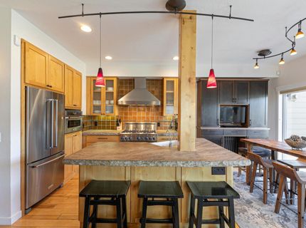 10050 SE River Street, Truckee, CA 89523 Photo