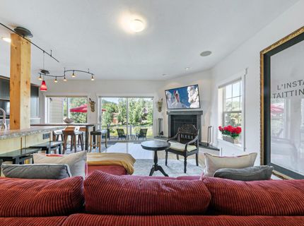 10050 SE River Street, Truckee, CA 89523 Photo