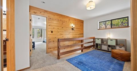 10868 Laurelwood Drive, Truckee, CA 96161 Photo