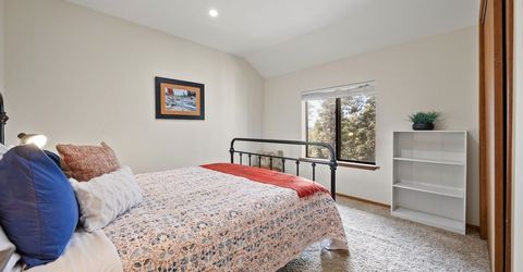 10868 Laurelwood Drive, Truckee, CA 96161 Photo