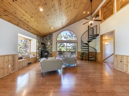 12742 Stockholm Way, Truckee, CA 96161 Photo