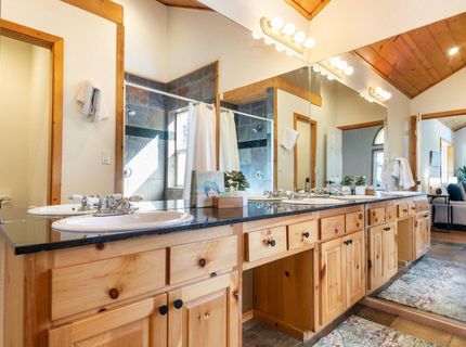 12742 Stockholm Way, Truckee, CA 96161 Photo