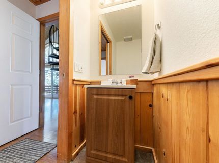 12742 Stockholm Way, Truckee, CA 96161 Photo