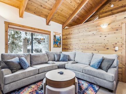 1606 Deer Path, Truckee, CA 96161 Photo