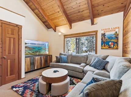 1606 Deer Path, Truckee, CA 96161 Photo