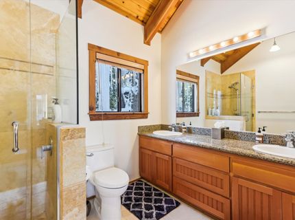 1606 Deer Path, Truckee, CA 96161 Photo