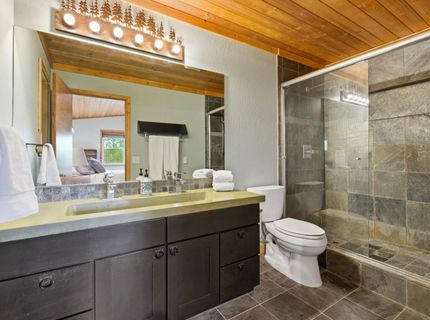 16159 Wellington Way, Truckee, CA 96161 Photo