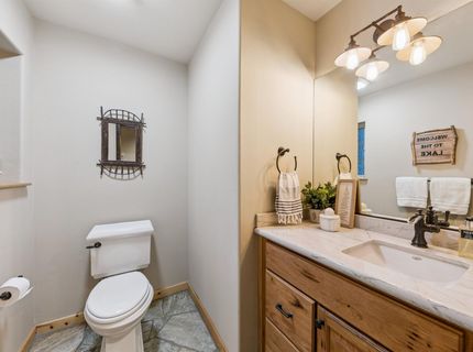 1195 Sequoia Avenue, Tahoe City, CA 96145 Photo