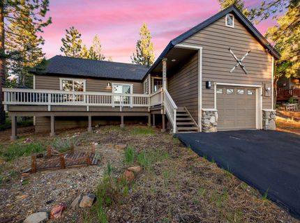 12466 Pinnacle Loop, Truckee, CA 96161 Photo