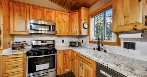 12466 Pinnacle Loop, Truckee, CA 96161 Photo
