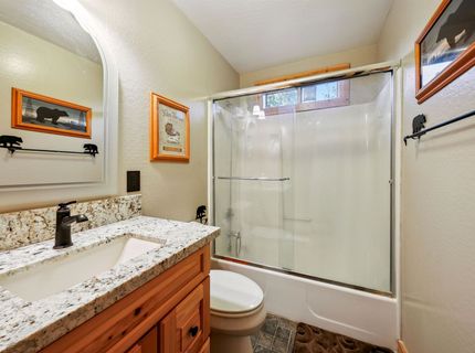 12466 Pinnacle Loop, Truckee, CA 96161 Photo
