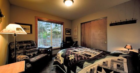 12466 Pinnacle Loop, Truckee, CA 96161 Photo