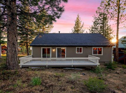 12466 Pinnacle Loop, Truckee, CA 96161 Photo