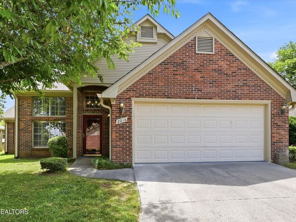 2014 Cochran Place, Maryville, TN 37803