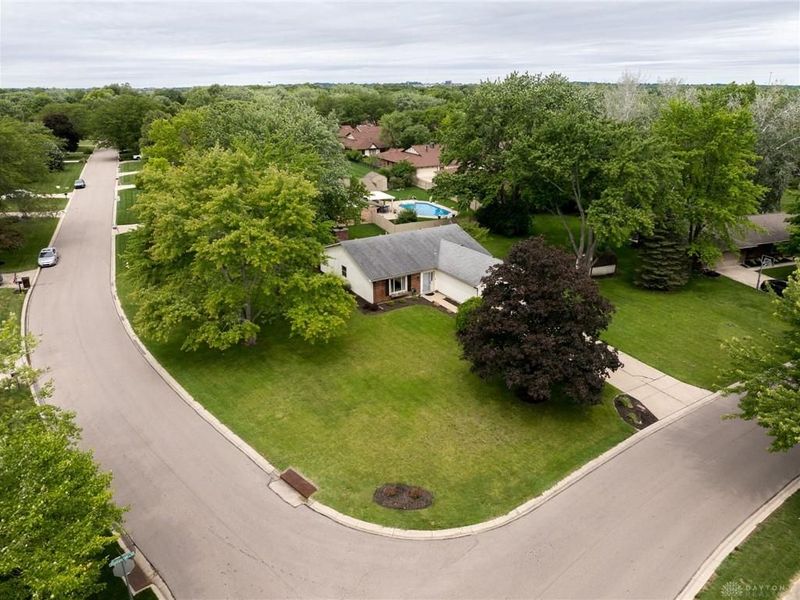 8841 Shadycreek Drive, Washington Township, OH 45458 Photo 35