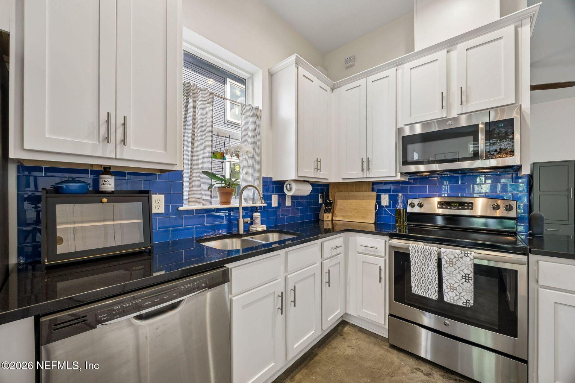 330 E 3rd Street, Jacksonville, FL 32206 Photo
