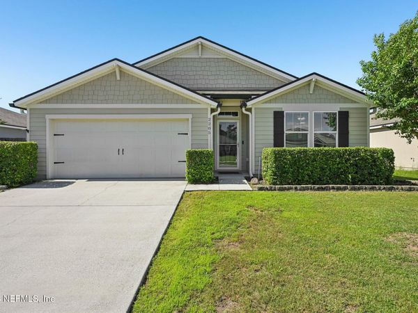 2205 PEBBLE POINT Drive, Green Cove Springs, FL 32043
