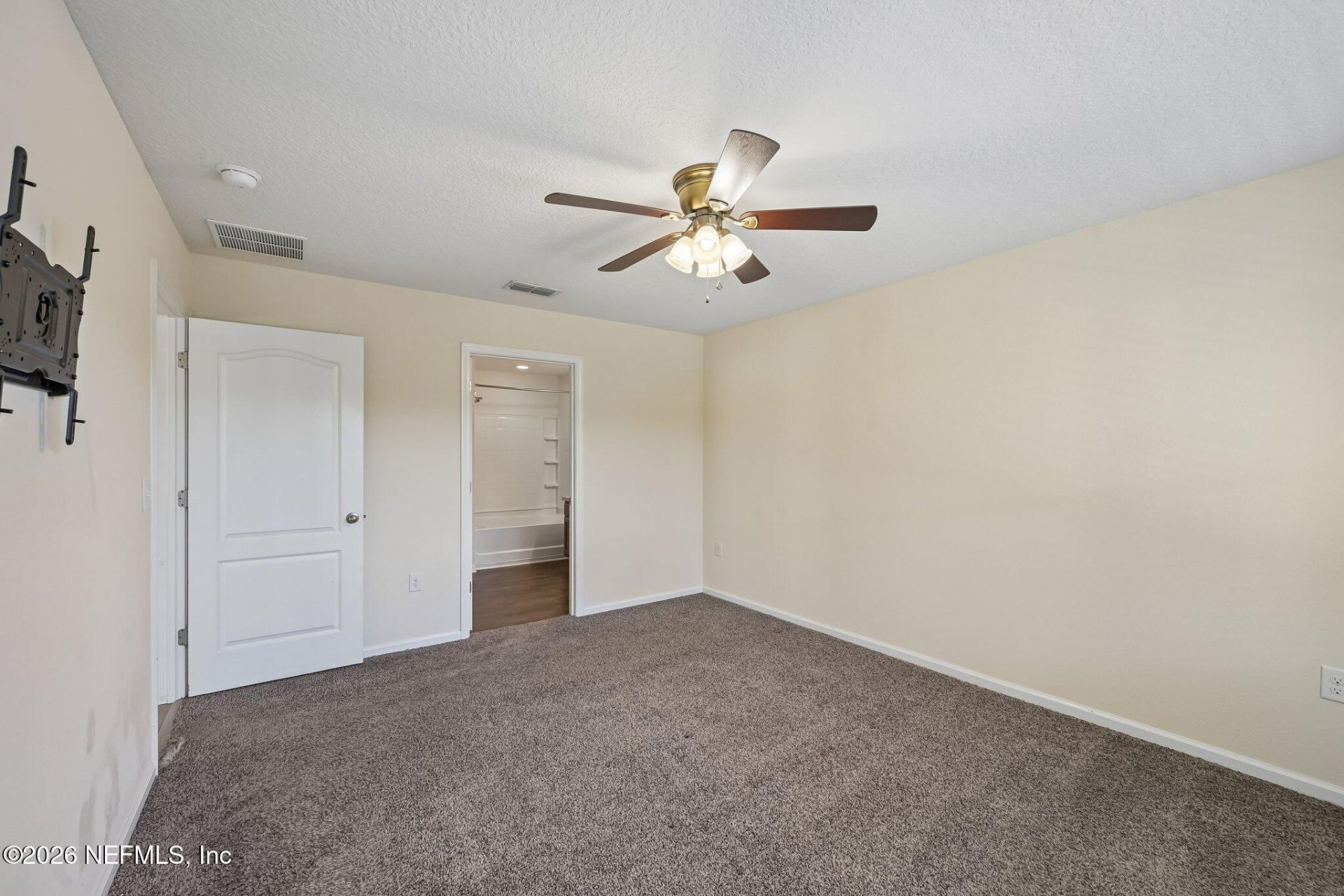 2205 Pebble Point Drive, Green Cove Springs, FL 32043 Photo